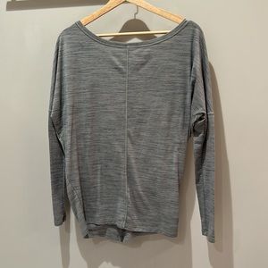 EUC Athleta long sleeve top
